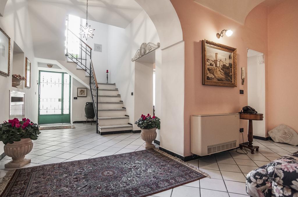 B&B La Corte Fondi Exterior foto